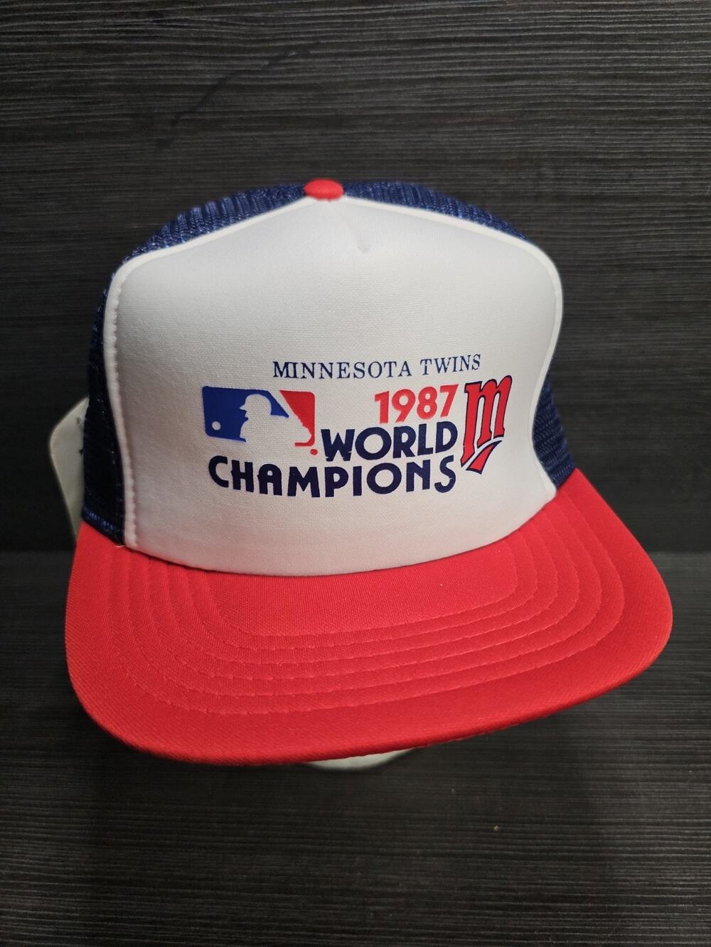 VINTAGE 1987 Minnesota Twins World Series Champions 3-Color Adult Md Trucker Hat